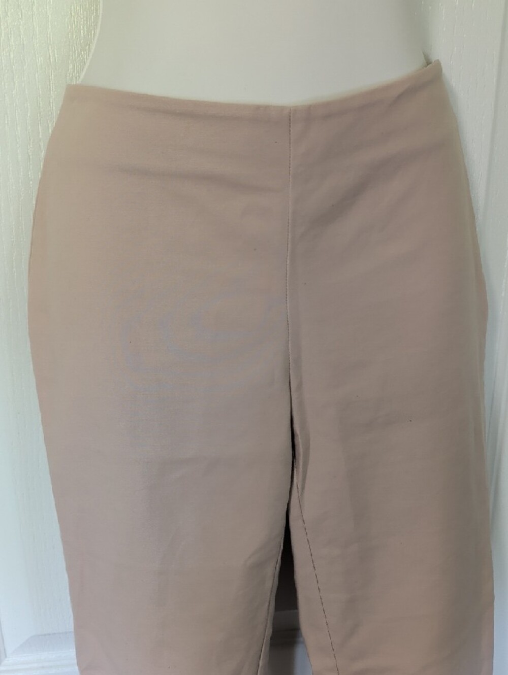 Vince Camuto Women's Straight Leg Pants in Light Beige - Picture 3 of 13